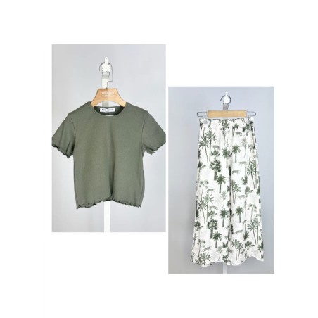 Ensemble Molly Kaki